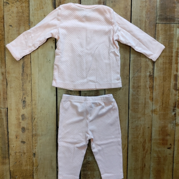 ❤️SOLD❤️ Carter's 2 piece peach polka dot outfit size 6 months baby girl - Picture 5 of 5